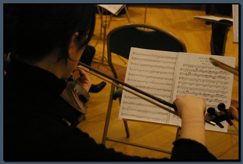 cimi2008-20-cimi-2009-10-25.jpg (87,1 KB)