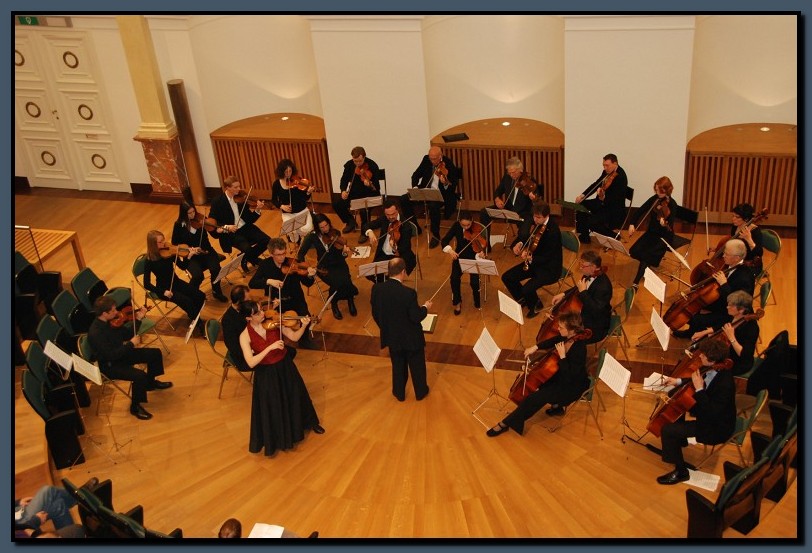 DSC_1587-cimi-2009-10-25.jpg (122 KB)