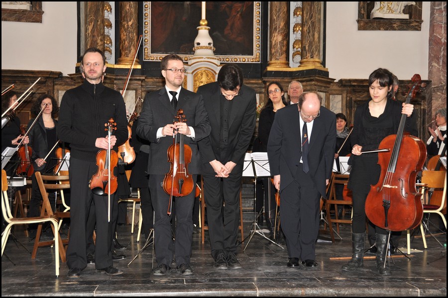 47-DSC_0975.JPG (175 KB)