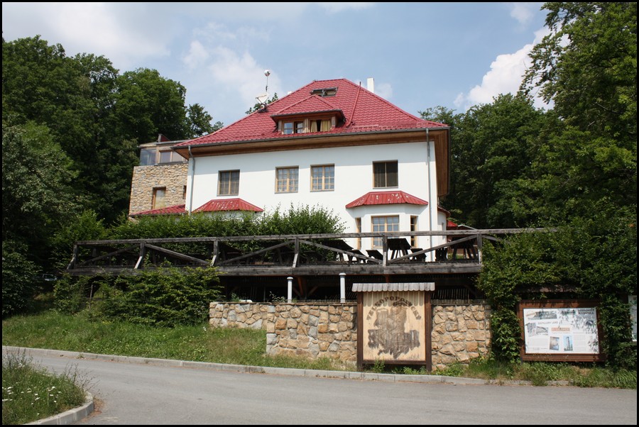 002-IMG_3661.JPG (187 KB)