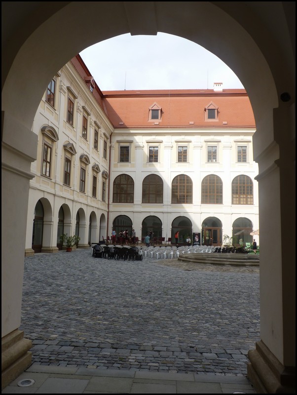 098-202P1030763.JPG (113 KB)