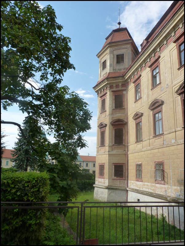 099-P1030760.JPG (175 KB)