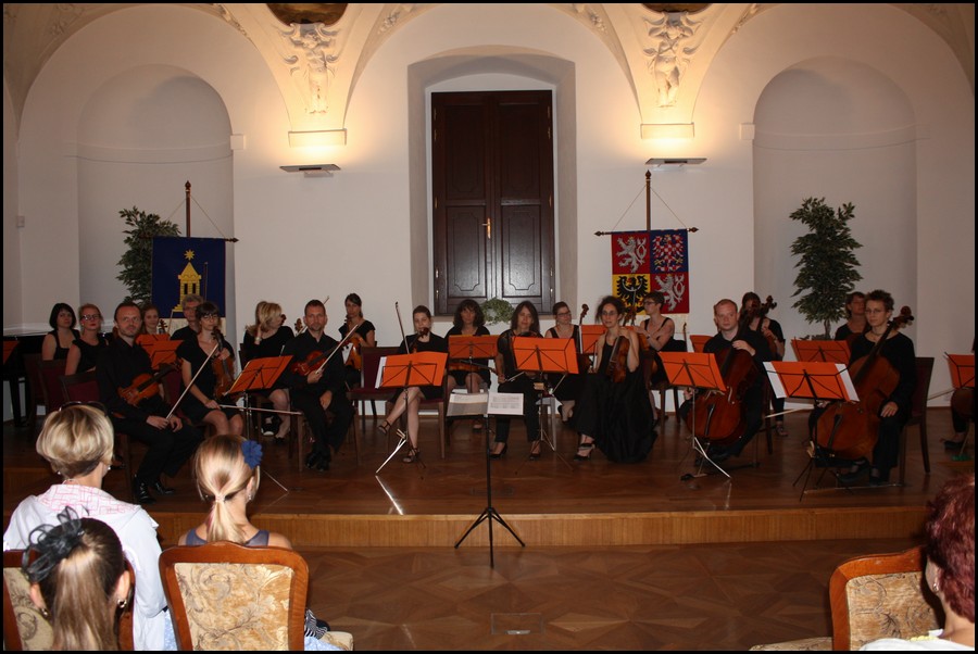 101-IMG_3875.JPG (122 KB)