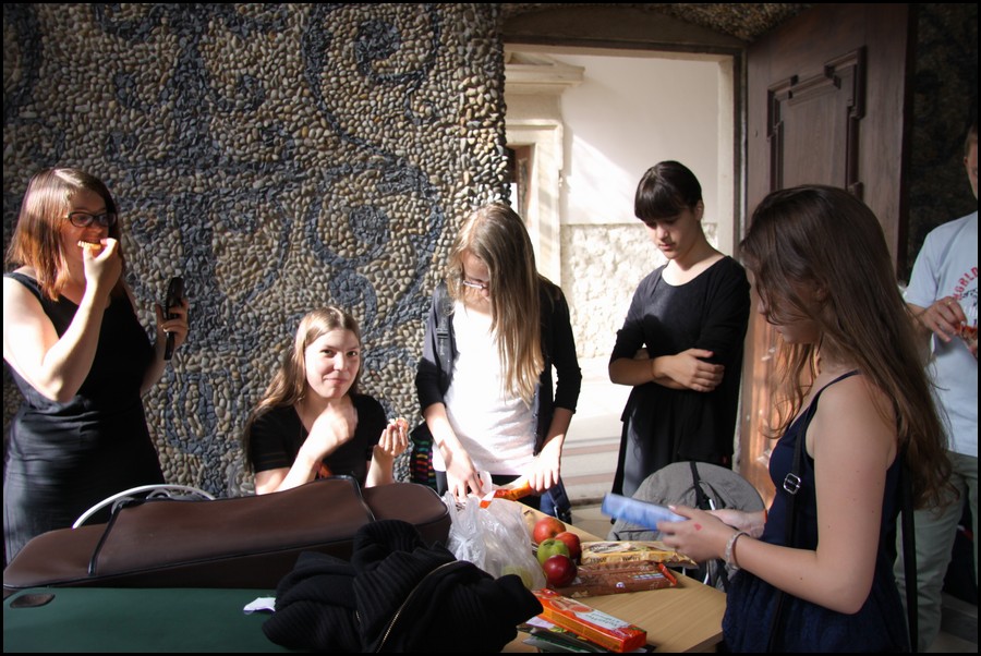 161-IMG_2175.JPG (160 KB)