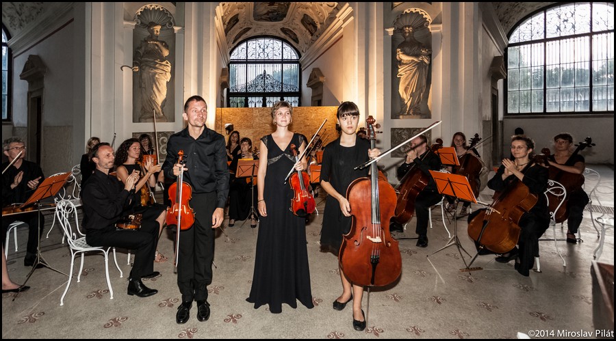 181-KHL 4.koncert Rotunda -Belgie240714 327.jpg (155 KB)