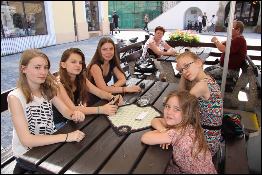 200-IMG_2325.JPG (180 KB)