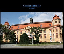 097-0concert2.jpg(109 KB)