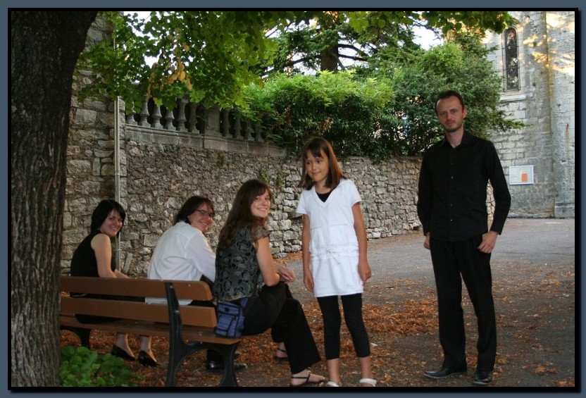 IMG_8387.jpg (158 KB)