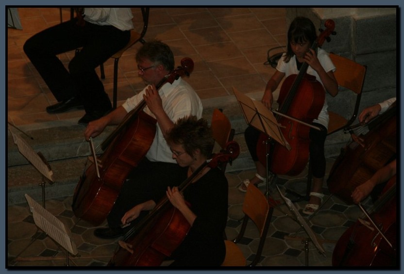 IMG_8400.jpg (79,0 KB)