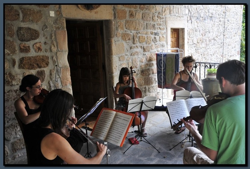 _DSC1032.jpg (141 KB)