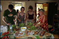 IMG_8303.jpg(125 KB)