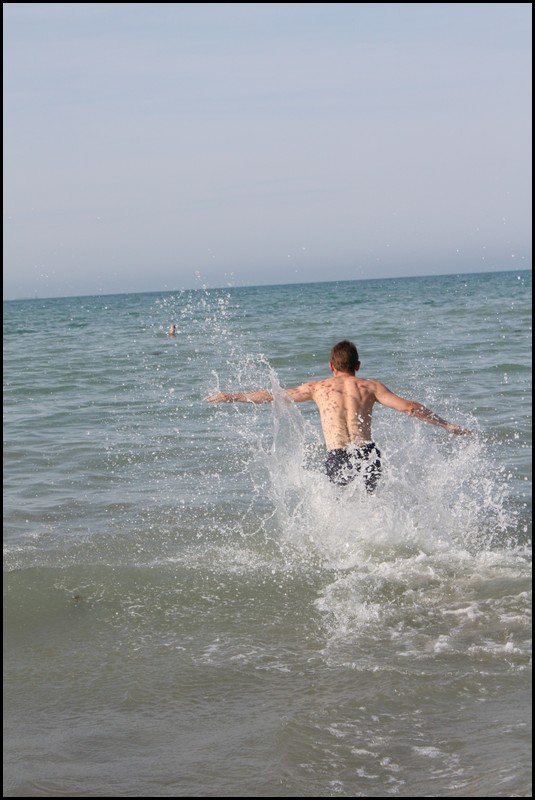 083_IMG_2572.jpg (93.1 KB)