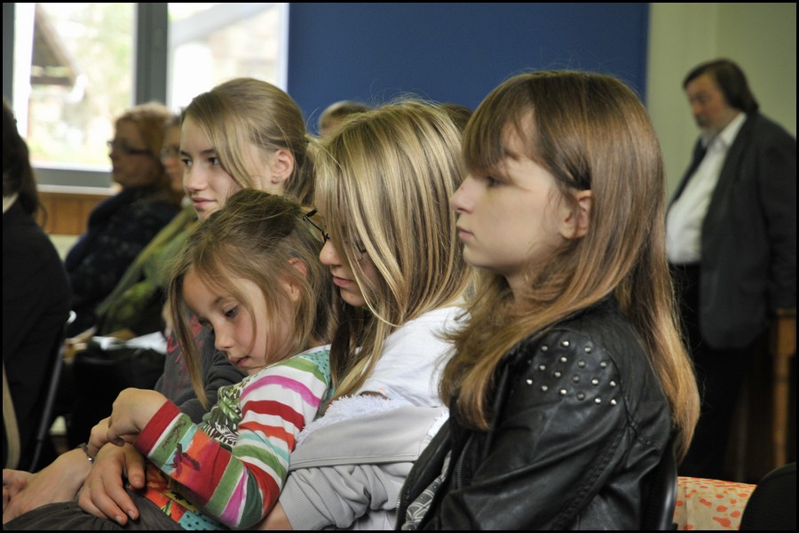 051__DSC5525.JPG (121 KB)