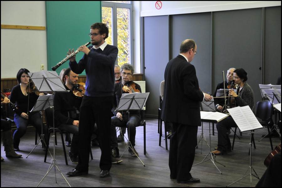 IMG_0989.JPG (114 KB)